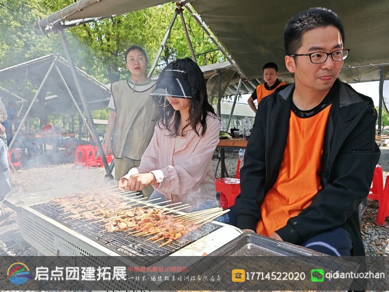 嘉兴杭州湾石油化工物流公司于 2024 年 5 月 9 日 - 10 日在嘉兴喜悦农场拓展基地开展为期 1 日的两批次团建拓展活动。.jpg