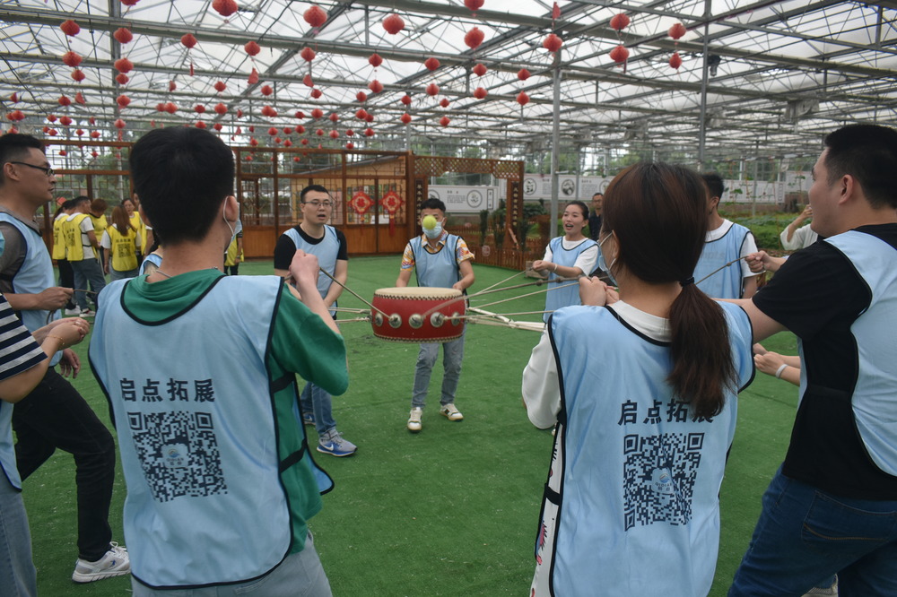 新员工拓展感恩，珍惜工作机遇.jpg