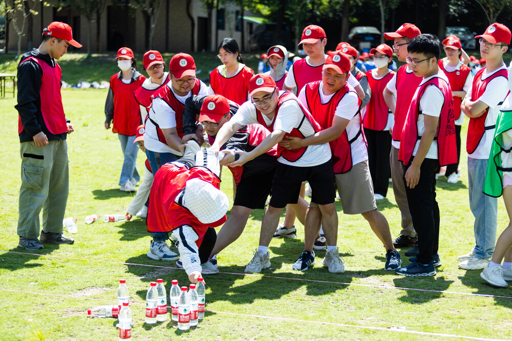 苏州春季亲子团建,增进家庭温暖.jpg 苏州春季亲子团建,增进家庭温暖.jpg