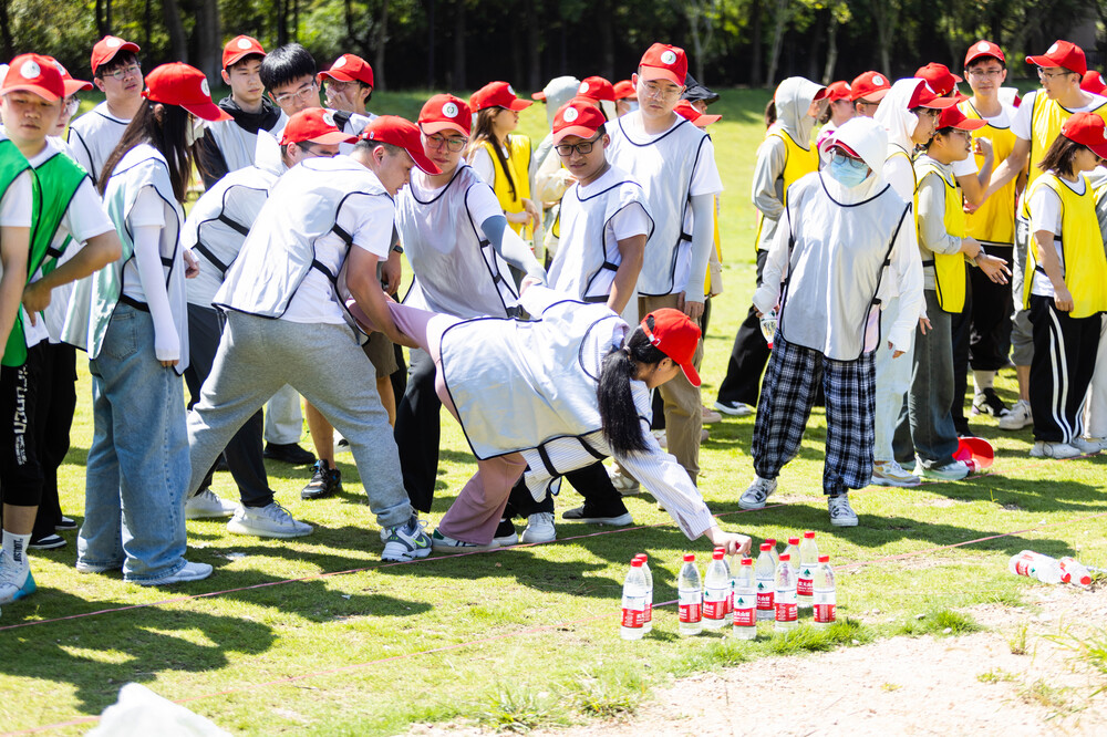 苏州春季拓展团建,拓展团队视野.jpg 苏州春季拓展团建,拓展团队视野.jpg