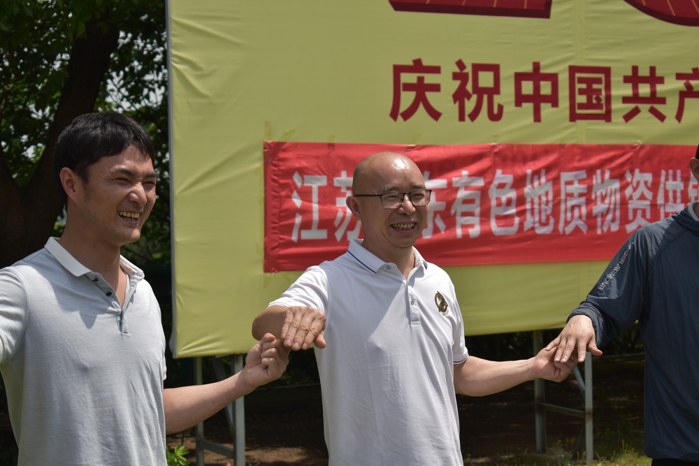 春季主题团建,展现团队特色.jpg 春季主题团建,展现团队特色.jpg