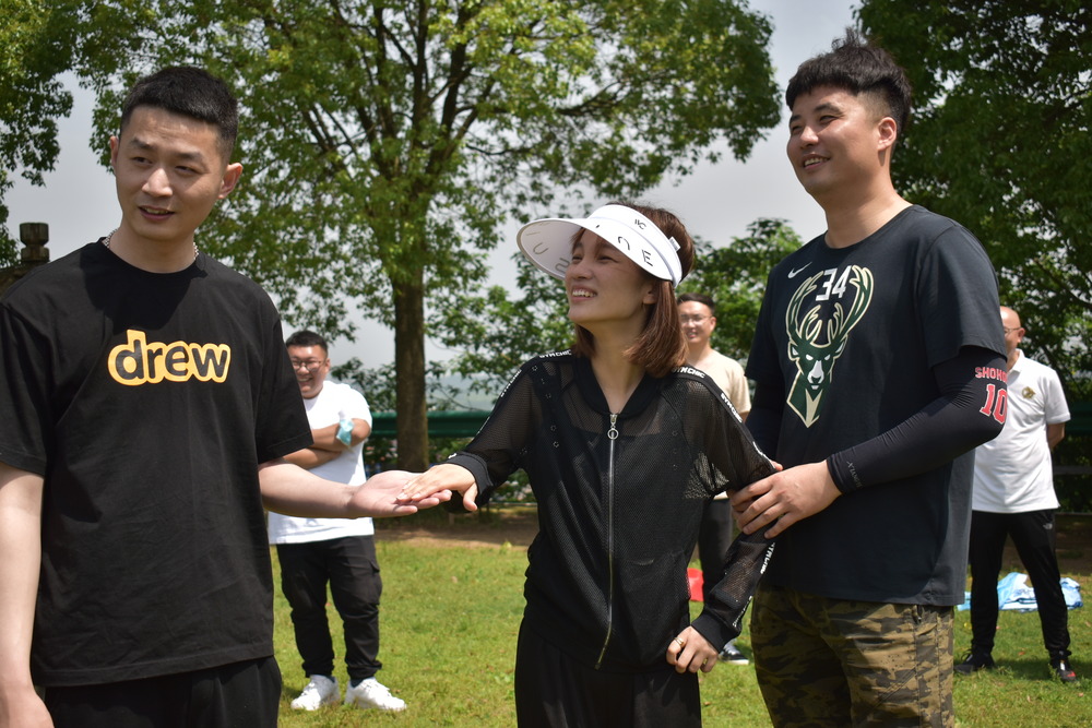 携手江苏启点拓展培训公司,提升团队执行效力.jpg 携手江苏启点拓展培训公司,提升团队执行效力.jpg