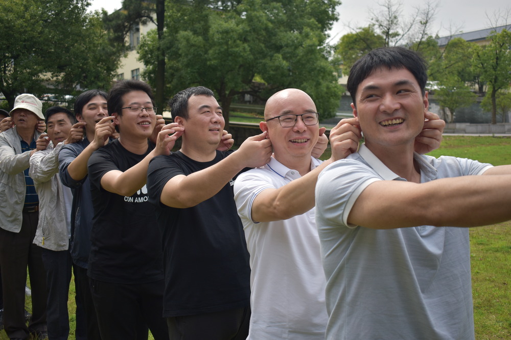 常州拓展培训,启点铸就非凡团队.jpg 常州拓展培训,启点铸就非凡团队.jpg