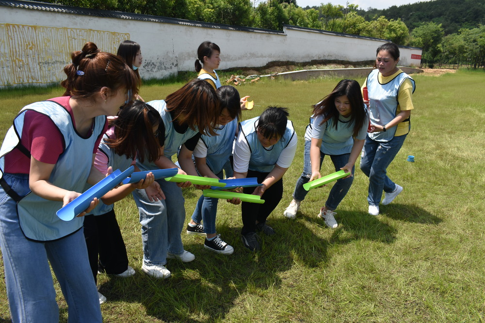 南京企业员工拓展培训,培育卓越领导人才.jpg 南京企业员工拓展培训,培育卓越领导人才.jpg