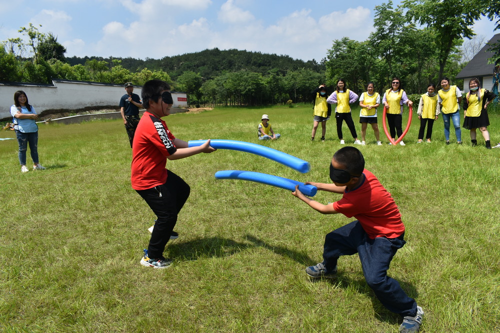 南京企业员工拓展培训,达成合作共赢局面.jpg 南京企业员工拓展培训,达成合作共赢局面.jpg