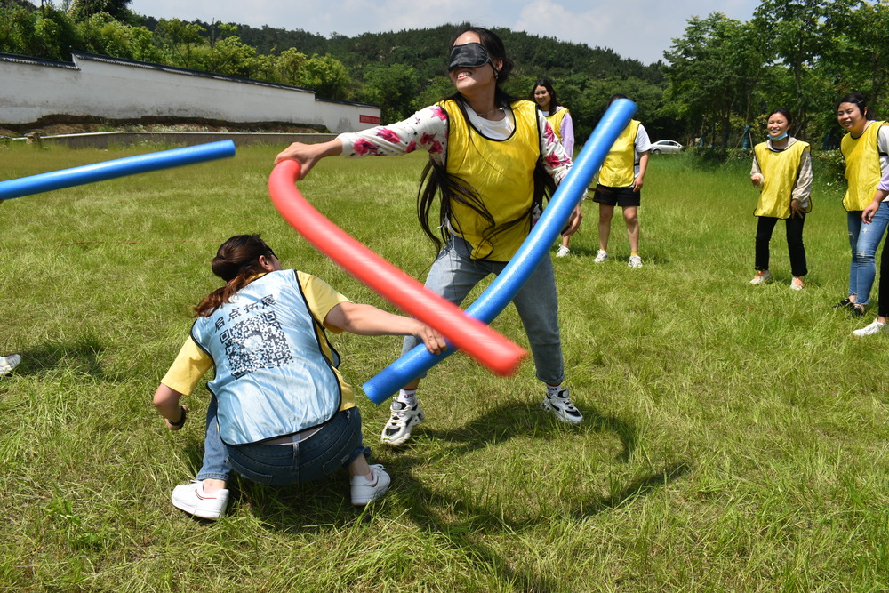 体验医院新员工拓展,塑造优秀医疗团队.jpg 体验医院新员工拓展,塑造优秀医疗团队.jpg
