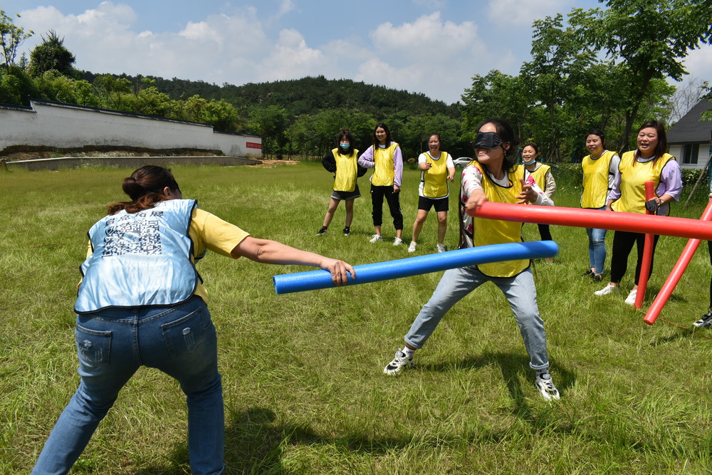 加入医院新员工拓展,增强团队抗压能力.jpg 加入医院新员工拓展,增强团队抗压能力.jpg