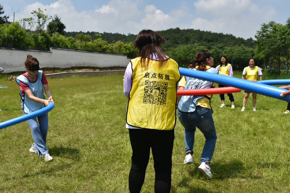 医院新员工拓展活动,助力角色快速转变.jpg 医院新员工拓展活动,助力角色快速转变.jpg