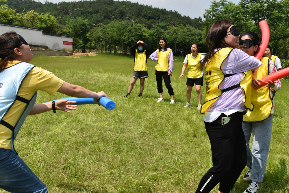 参与医院新员工拓展,提升沟通技巧.jpg 参与医院新员工拓展,提升沟通技巧.jpg