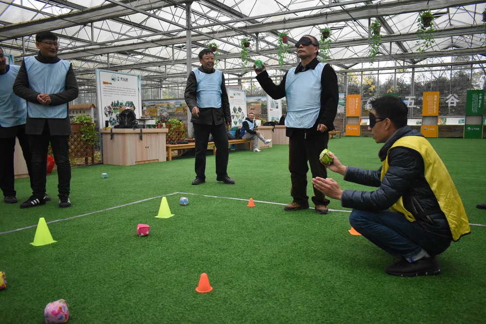 暖心公益服务团建,传递团队爱心力量.jpg 暖心公益服务团建,传递团队爱心力量.jpg