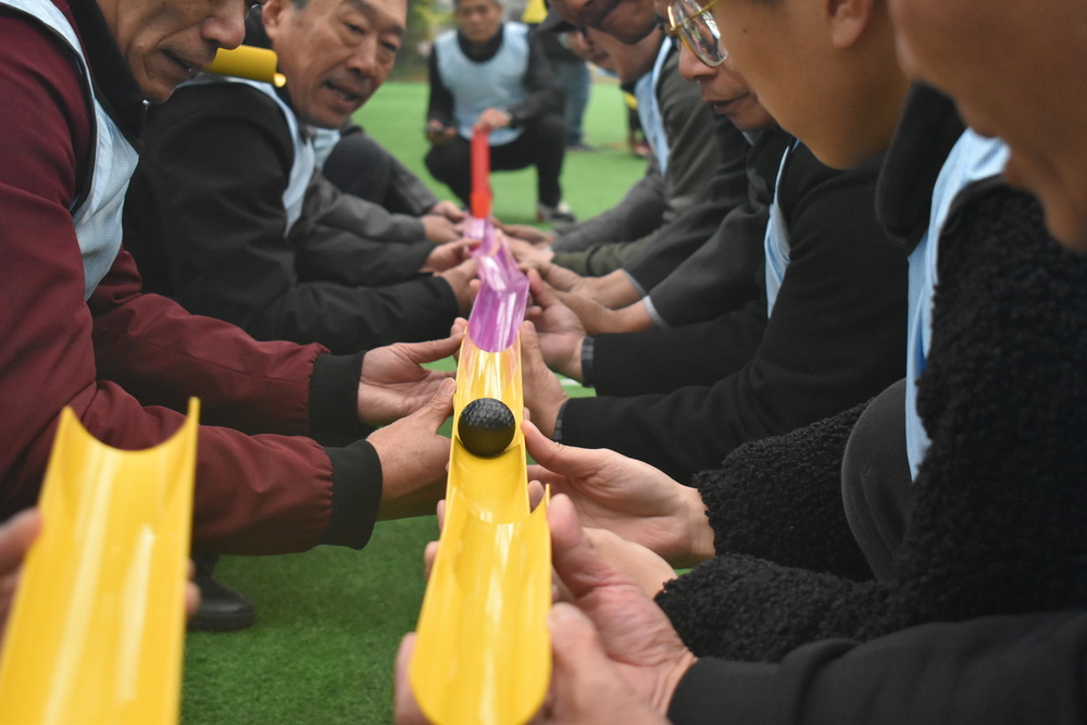 亲子拓展:开启亲子共成长奇妙之旅.jpg 亲子拓展:开启亲子共成长奇妙之旅.jpg