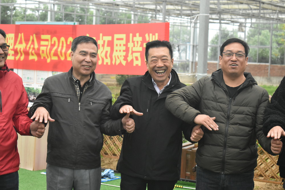 军事拓展:开启热血征程,铸就非凡自我.jpg 军事拓展:开启热血征程,铸就非凡自我.jpg