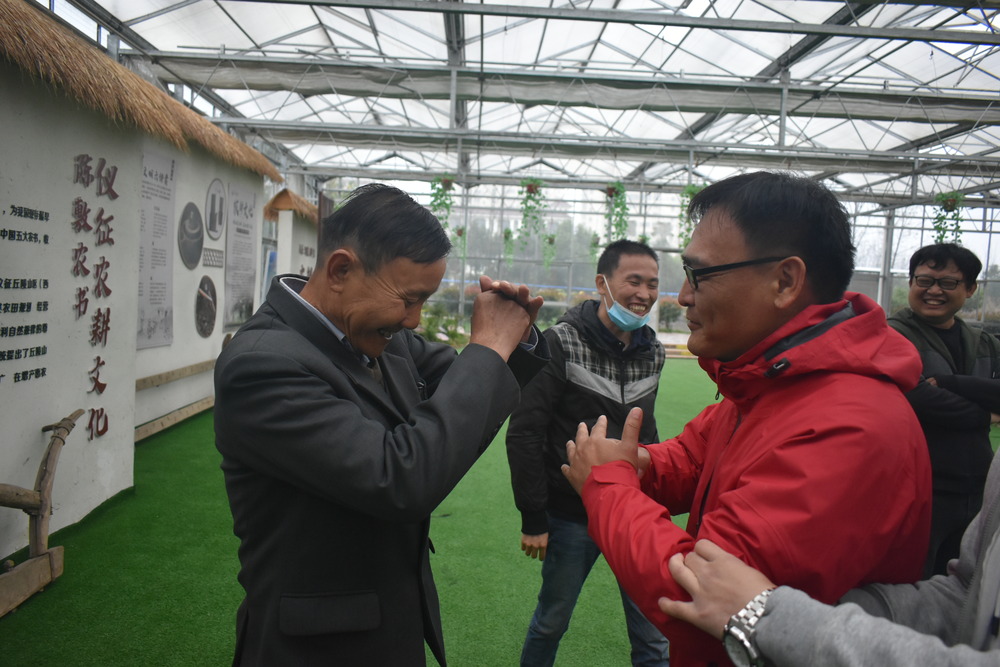 南京哪家拓展训练公司比较专业?.jpg 南京哪家拓展训练公司比较专业?.jpg